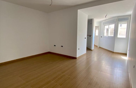 Piso en venta en calle Granados , 3