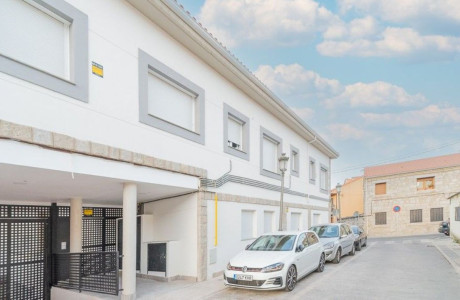 Dúplex en venta en calle Alto los Leones, 26