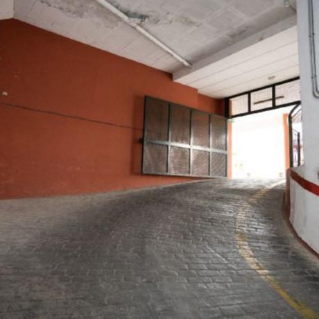 Piso en venta en Calle Fuente Cambil