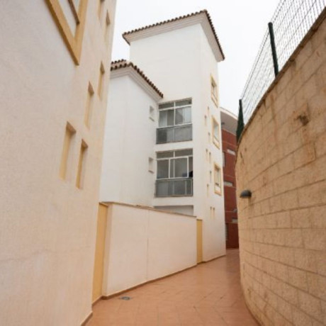 Piso en venta en Calle Fuente Cambil