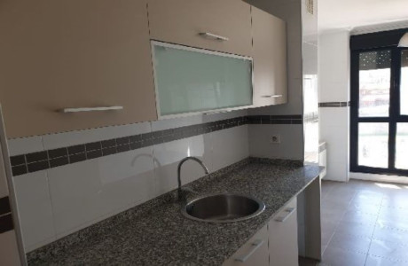 Piso en venta en Calle Luz Casanova