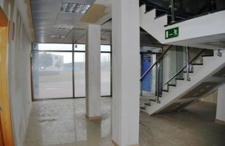 Oficinas Tren Expreso Venta Baños