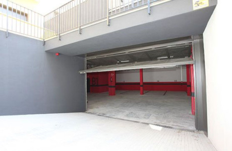 Garaje en venta en Carrer Querol