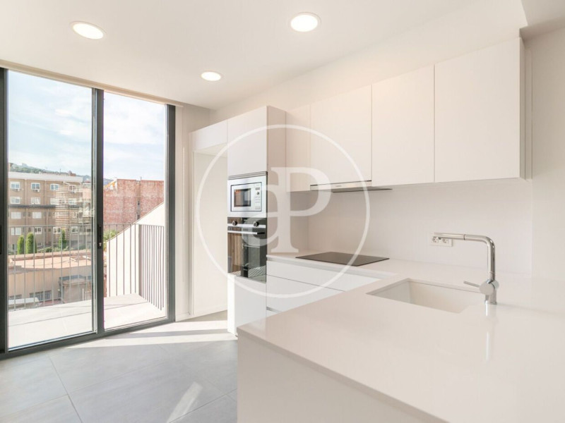 Apartamentos en Venta en Calle Guillem Tell, Barcelona