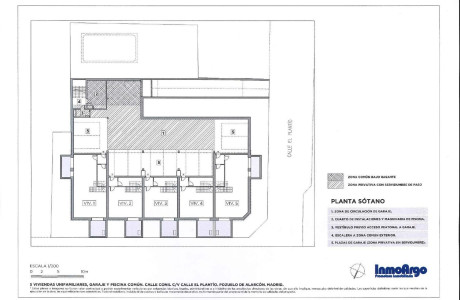 Chalet adosado en venta en calle C/ Plantío esquina con la C/Conil s/n