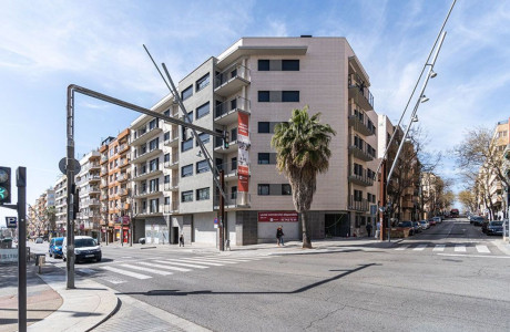 Piso en venta en calle Miquel Vives, 128