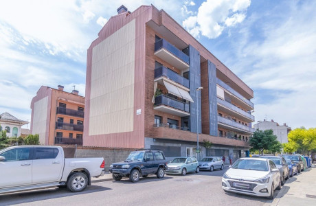 Promoción de tipologias Vivienda Garaje en venta Tremp Lleida