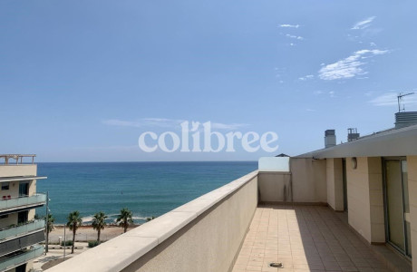 Dúplex en venta en calle Mar Egea