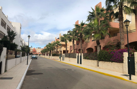 Piso en venta en Calle Islas Canarias, 384