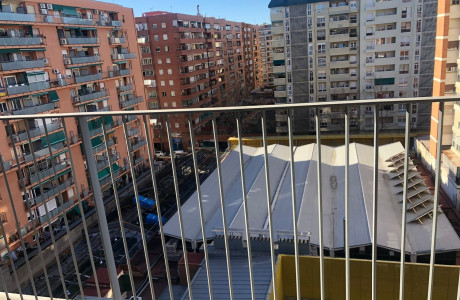 Piso en venta en Carrer Gelida, 3