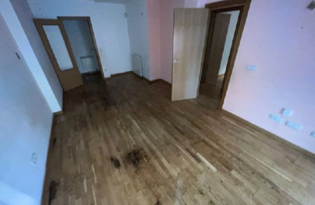 Piso en venta en Carrer Caserna, 9