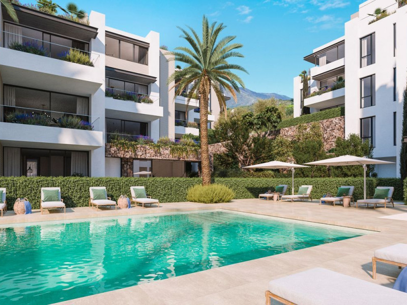 Apartamentos en Venta en Calle santo tomas de aquino, 9, Estepona