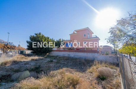 Casa o chalet independiente en venta en calle Clara Campoamor s/n