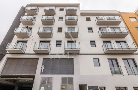 Piso en venta en calle de Baldomer Lostau , 9