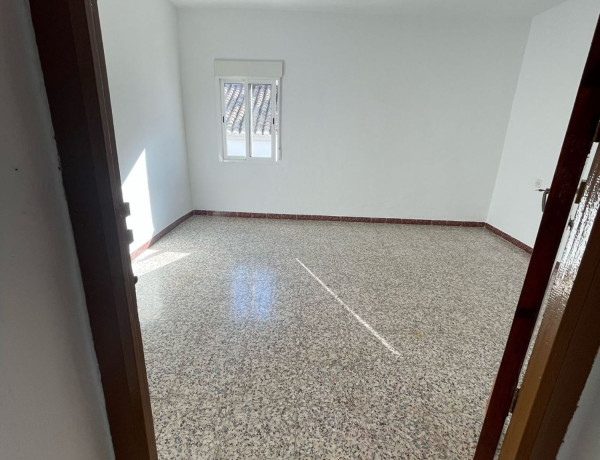 Casa o chalet independiente en venta en calle Robles, 10