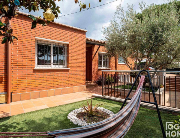 Casa o chalet independiente en venta en calle de l'Entroncament