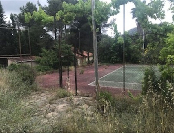 Terreno en venta en calle de l'Ordal