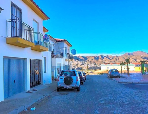 Piso en venta en Arboleas