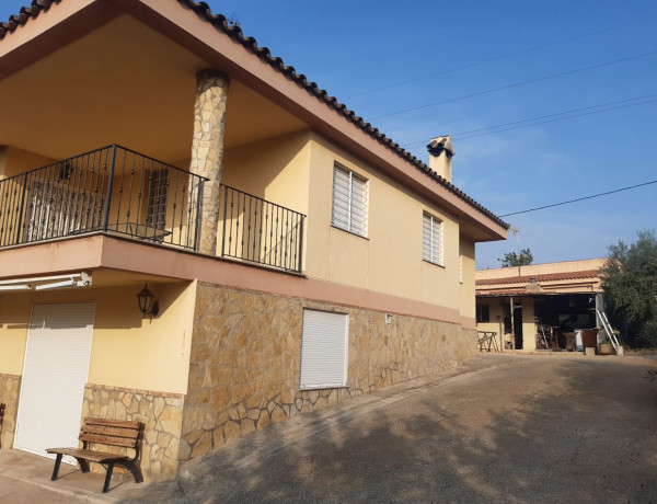 Casa o chalet independiente en venta en calle Los Pinos