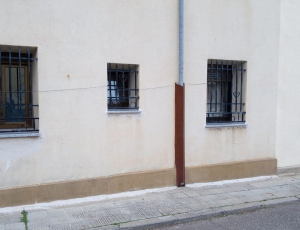 Piso en venta en San Juan de Sahagun bloque 3, 2