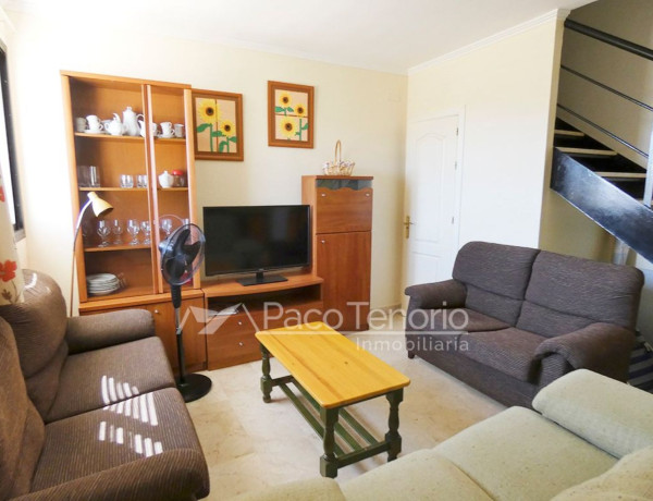 Chalet adosado en venta en avenida de las Cumbres, 31