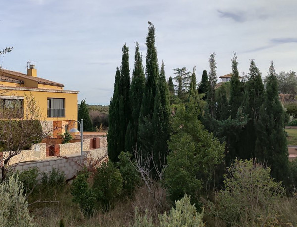 Terreno en venta en calle Llagostera, 28