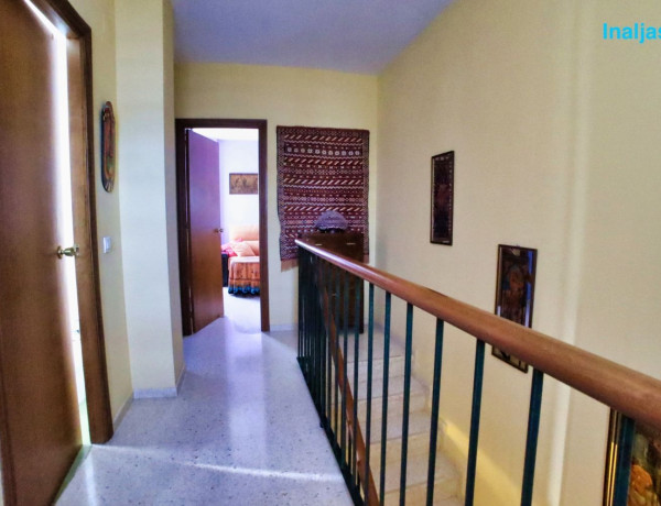 Chalet adosado en venta en Lepanto