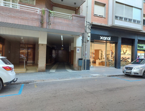 Garaje en venta en paseo Pere III, 51