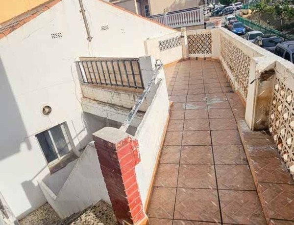 Chalet adosado en venta en avenida de Andalucia