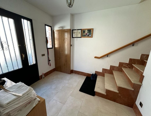 Chalet adosado en venta en Ajalvir