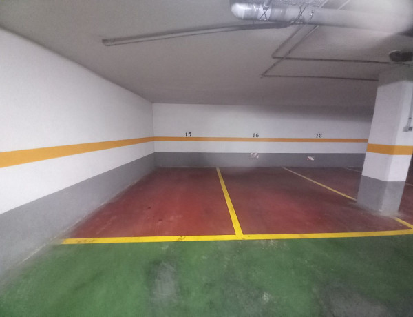 Garaje en venta en plaza Ciudad de la Lisa, 1 Al 8