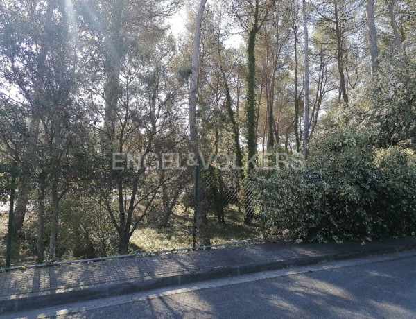 Terreno en venta en Begues