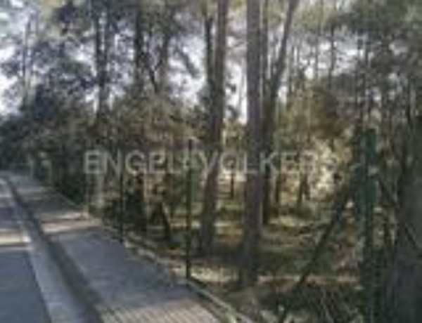 Terreno en venta en Begues