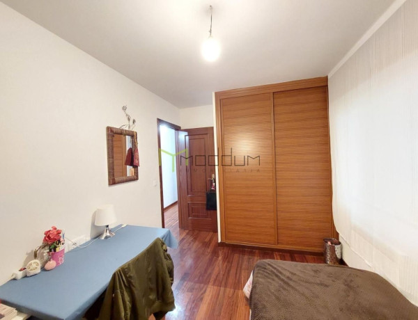 Piso en venta en calle Decoita