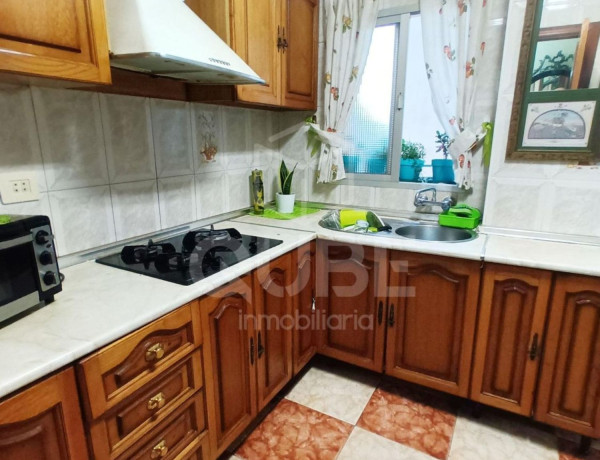 Piso en venta en avenida del Doctor Marañón, 48