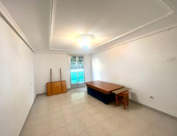 Piso en venta en Pont Nou-Corazón de Jesús