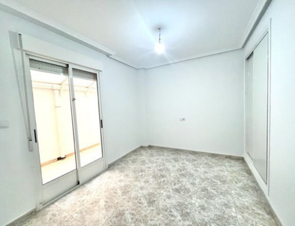 Piso en venta en Guardamar Playa