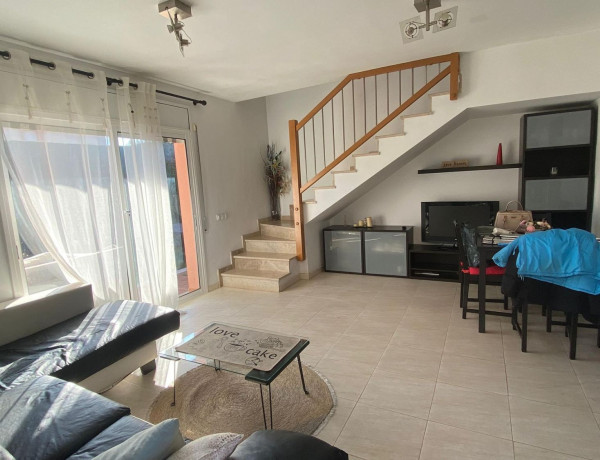 Chalet pareado en venta en calle de les Sortanelles