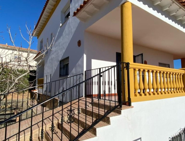 Casa o chalet independiente en venta en calle Jazmines