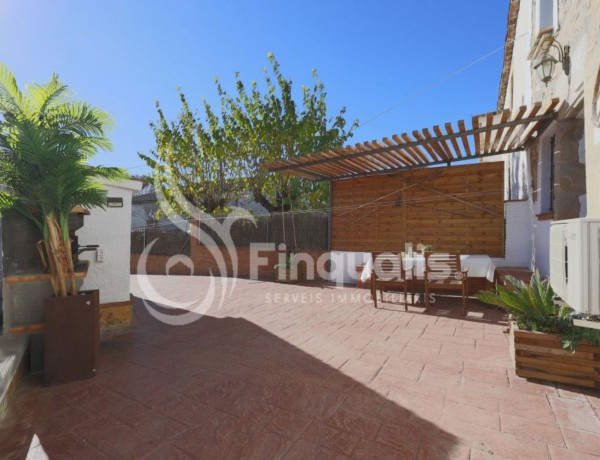 Chalet pareado en venta en Santa Eulàlia de Ronçana