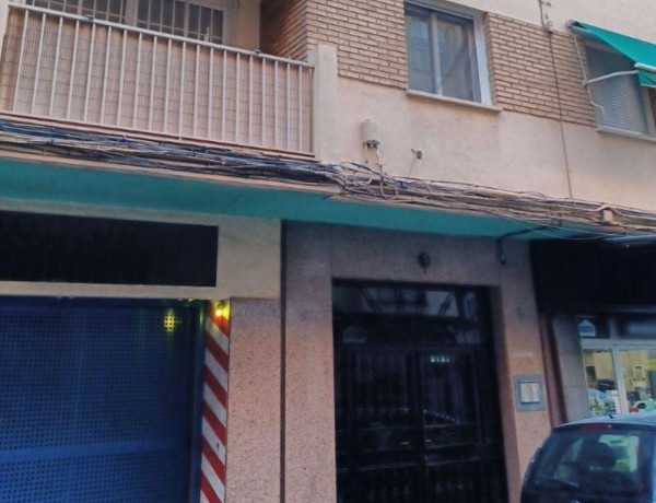 Piso en venta en calle Aguilar y Cano