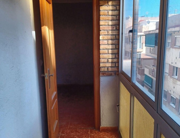 Piso en venta en calle Aguilar y Cano