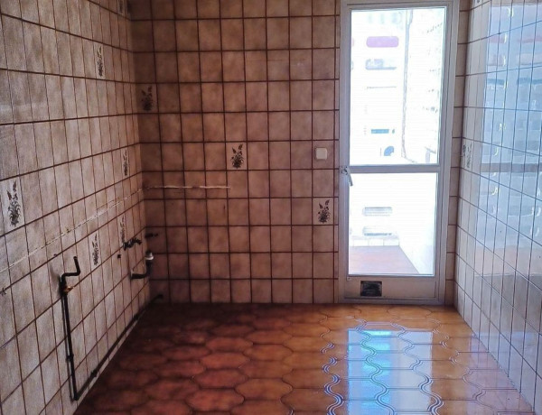 Piso en venta en calle Aguilar y Cano