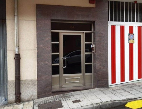 Piso en venta en calle República de Uruguai