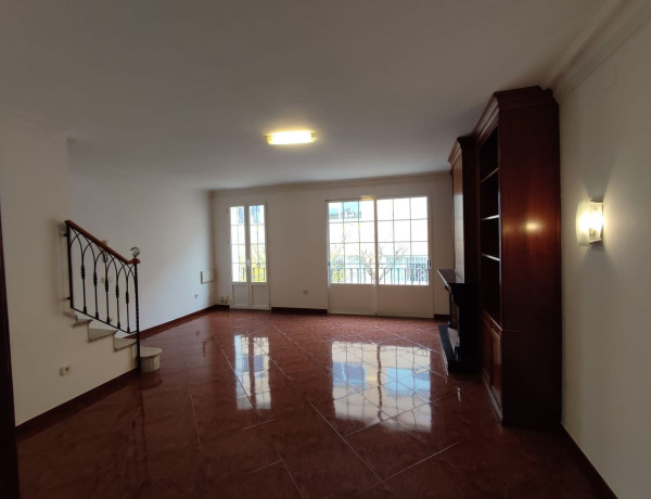 Chalet adosado en venta en calle De Lleida s/n