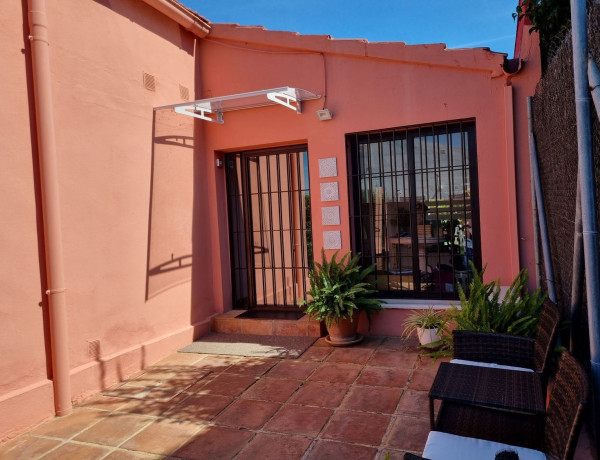 Casa o chalet independiente en venta en Alcazaba, 18