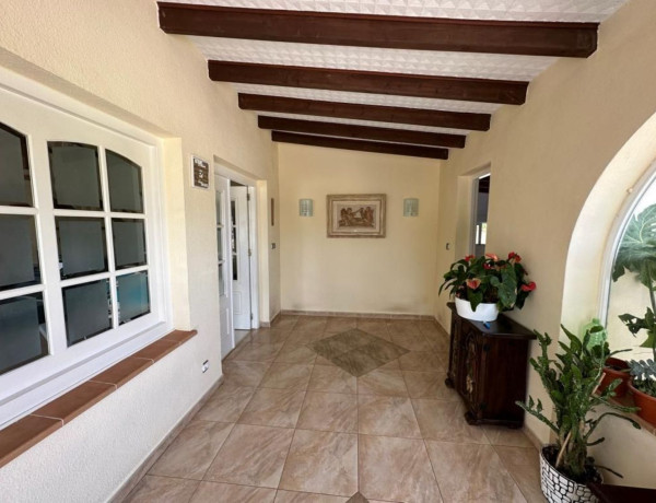 Casa o chalet independiente en venta en calle Luxemburgo