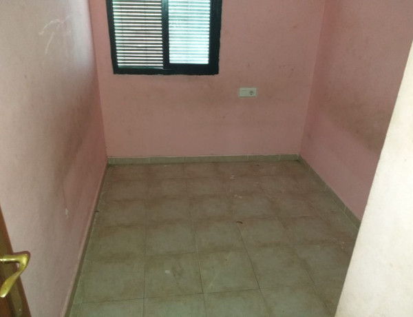 Piso en venta en calle Violeta, 2