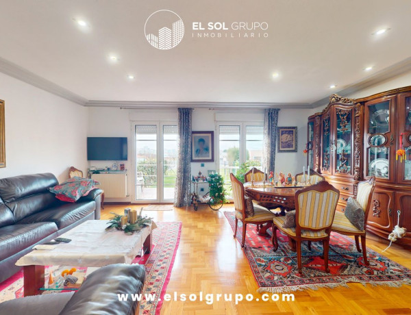 Chalet pareado en venta en avenida de José García Bernardo, 998