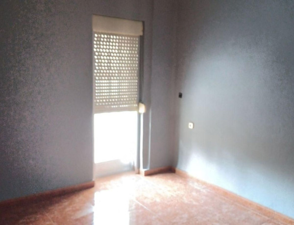 Piso en venta en calle Aguilar y Cano